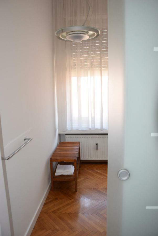 Lawyers Loft In Heritage Skyscraper Любляна Экстерьер фото